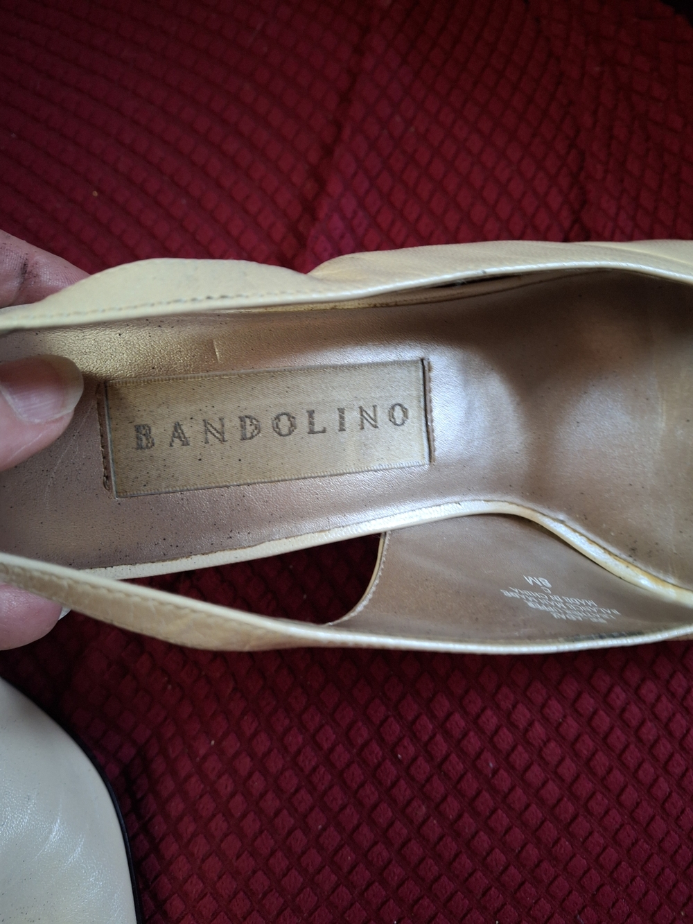 Bandolino Cream Open-Toe Slingback Mules - Picture 2 of 5